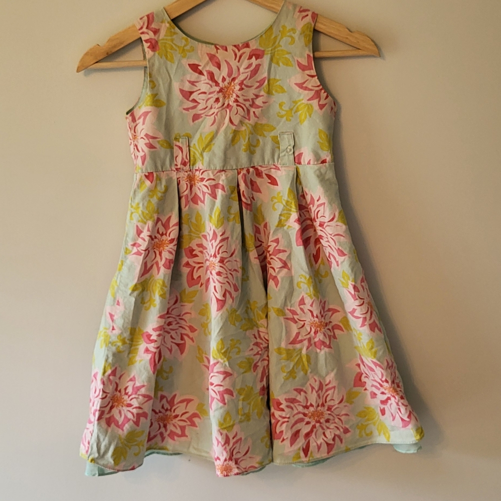 Green Sleeveless A-Line Sundress for Wedding Guest